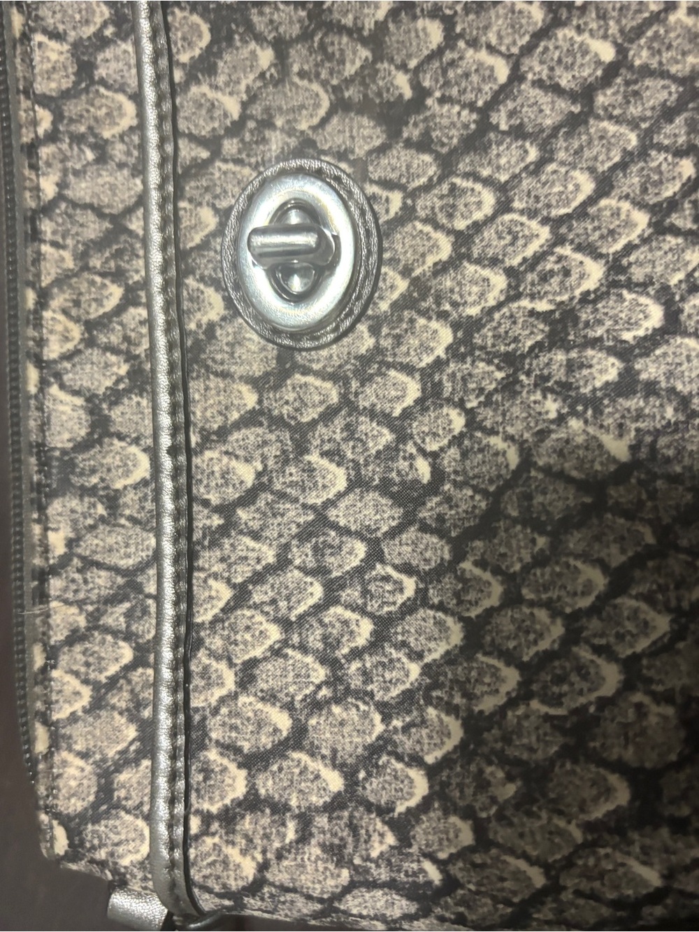 Coach snakeskin wrislet - Picture 2 of 5